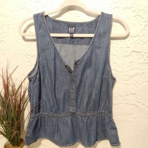 Gap | Med. Button Down Sleeveless Denim top